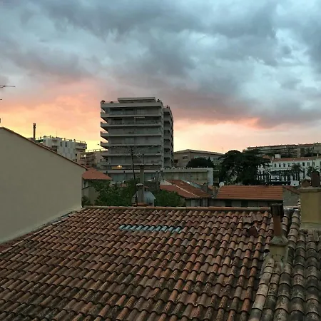 3 Pieces De Gamme Suquet Apartment